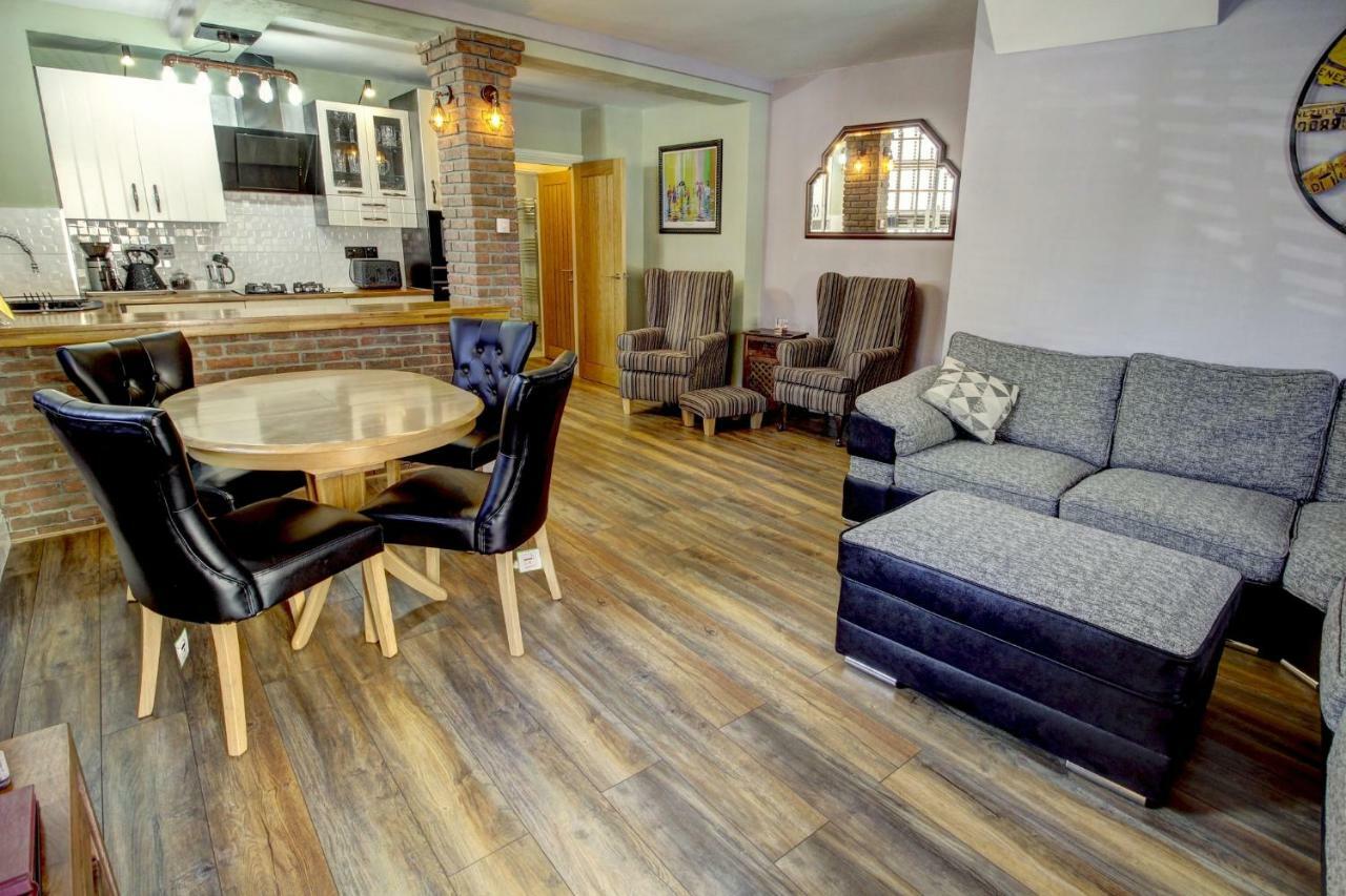 The Old Joiner'S Shop Apartment Whitby Exterior photo